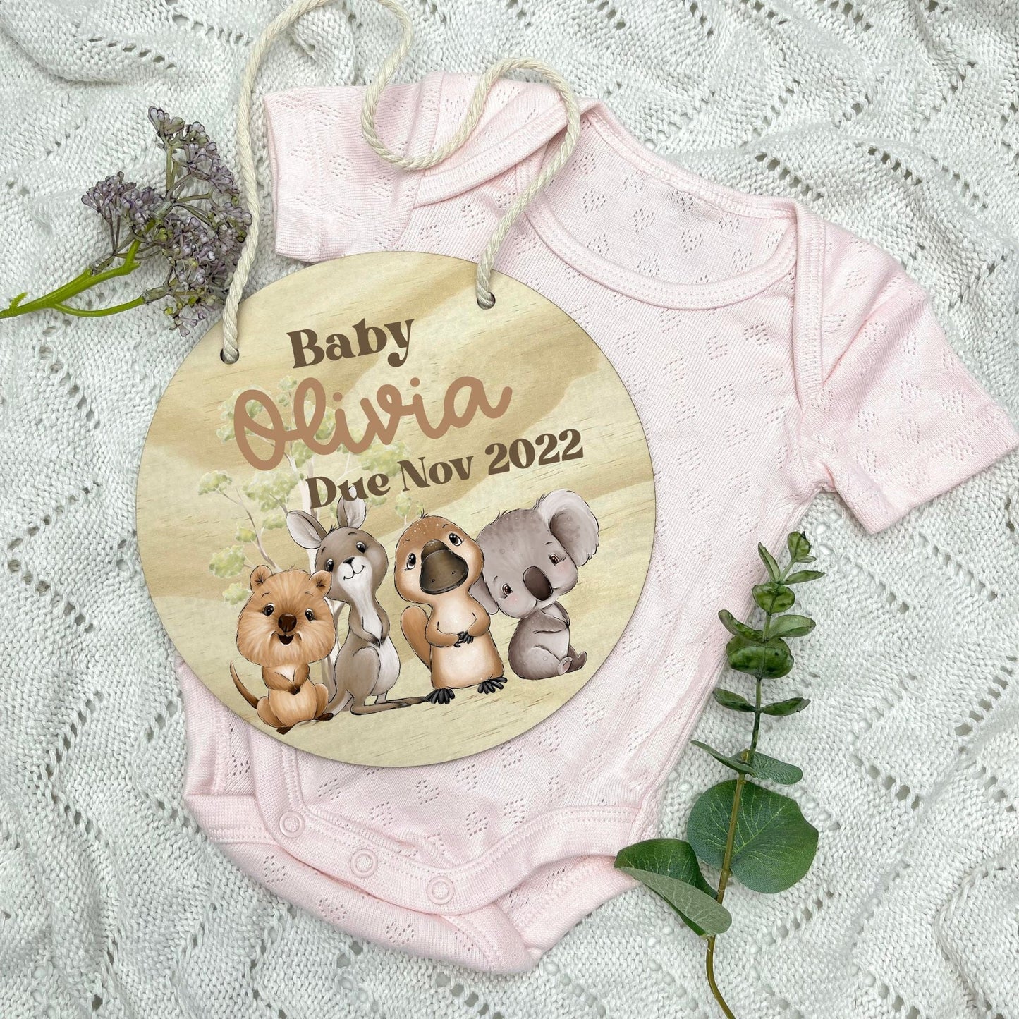 Pregnancy announcement disc, baby arrival sign, Aussie Animals, koala, kangaroo, kookaburra